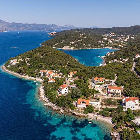 Apartments By The Sea Tri Zala, Korcula - 9237 Zrnovo Exterior photo