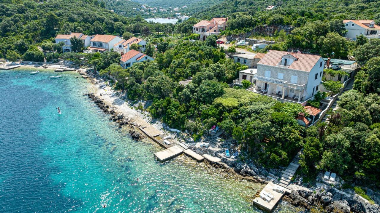 Apartments By The Sea Tri Zala, Korcula - 9237 Zrnovo Exterior photo