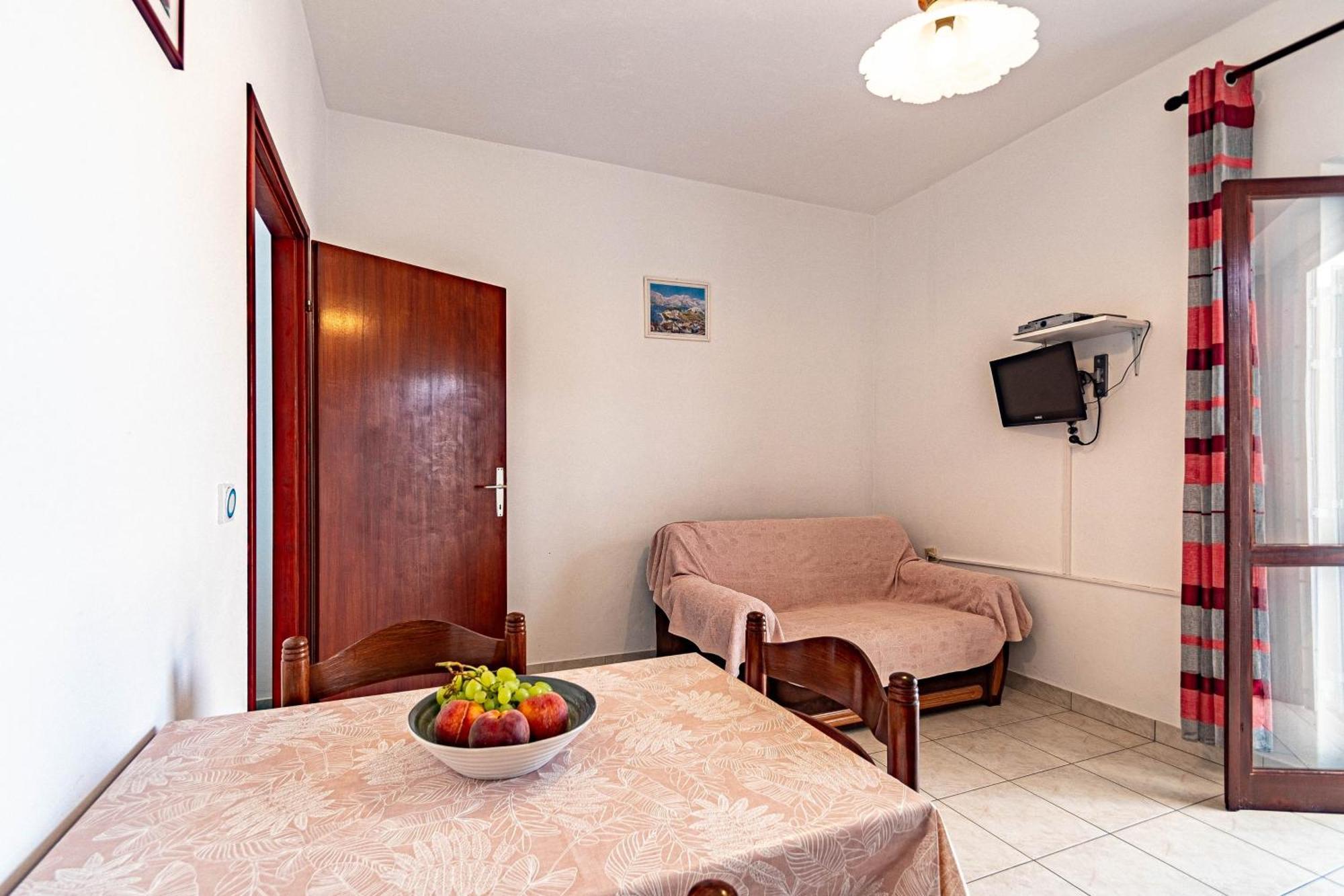 Apartments By The Sea Tri Zala, Korcula - 9237 Zrnovo Room photo